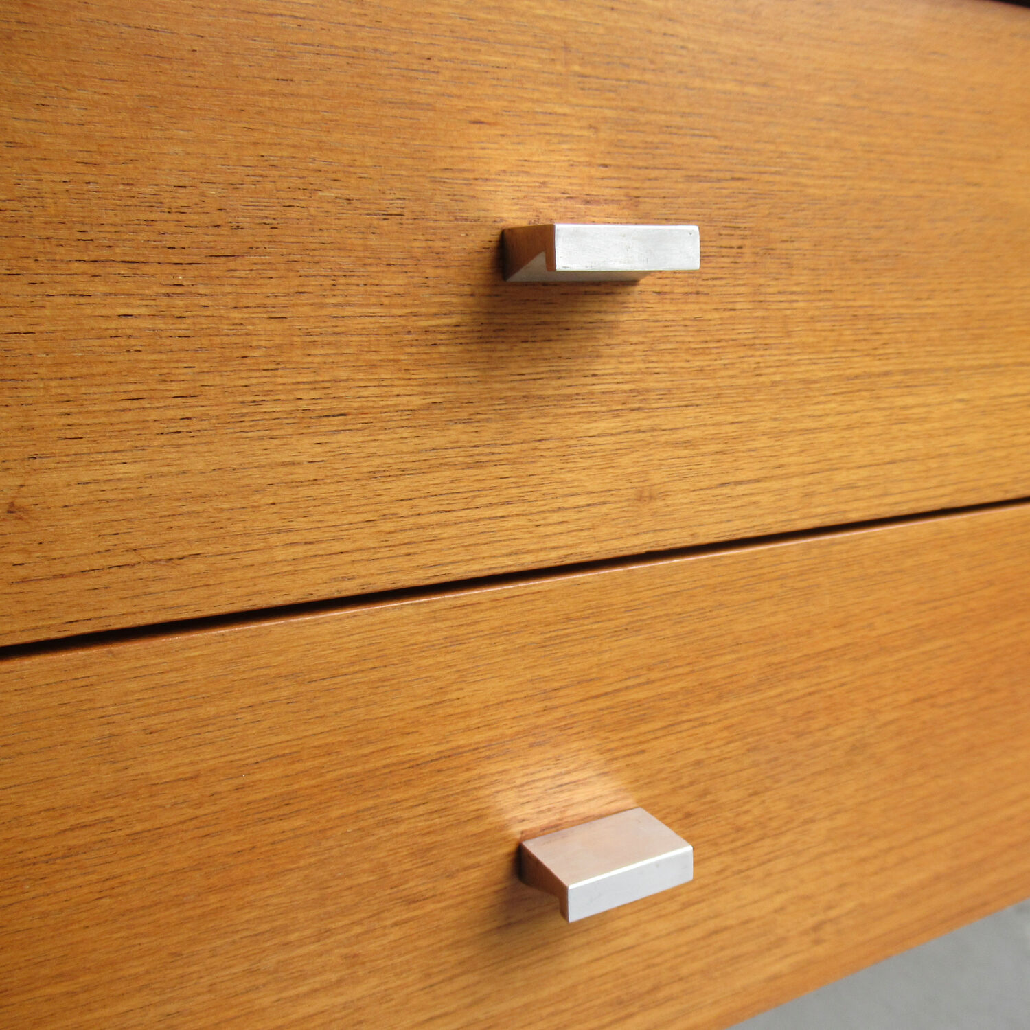 Desk "etudiant" of Pierre Guariche for Meurop