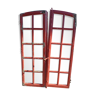Fenêtre archée rouge