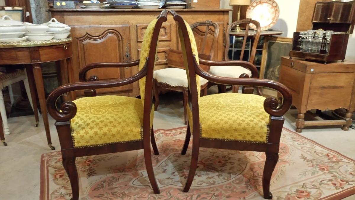 Pair of lacrosse XIX mahogany chairs