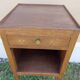Table de chevet vintage en chêne – circa 1950