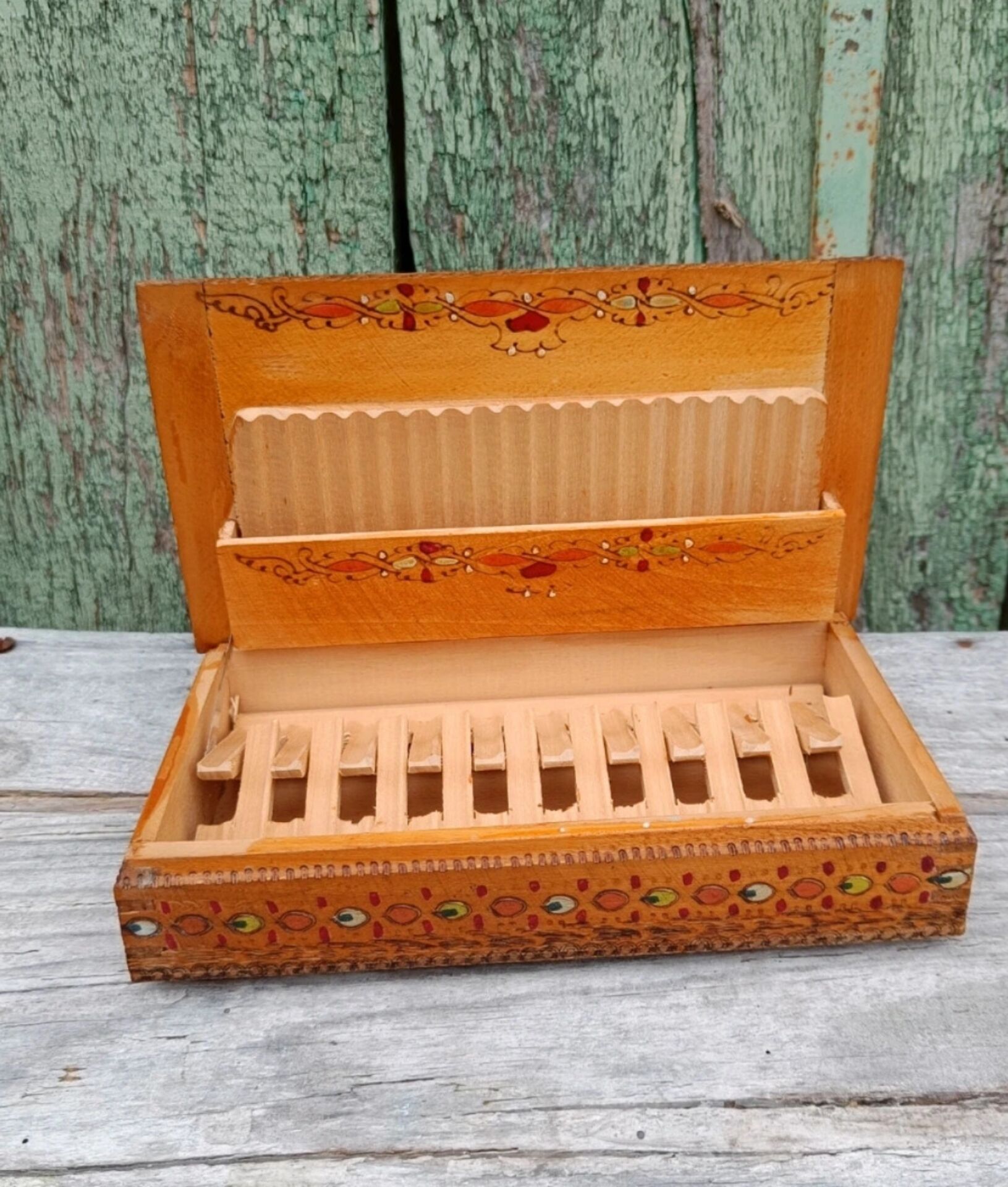 Bulgarian wooden cigarette box, pyrographed and hand-painted.