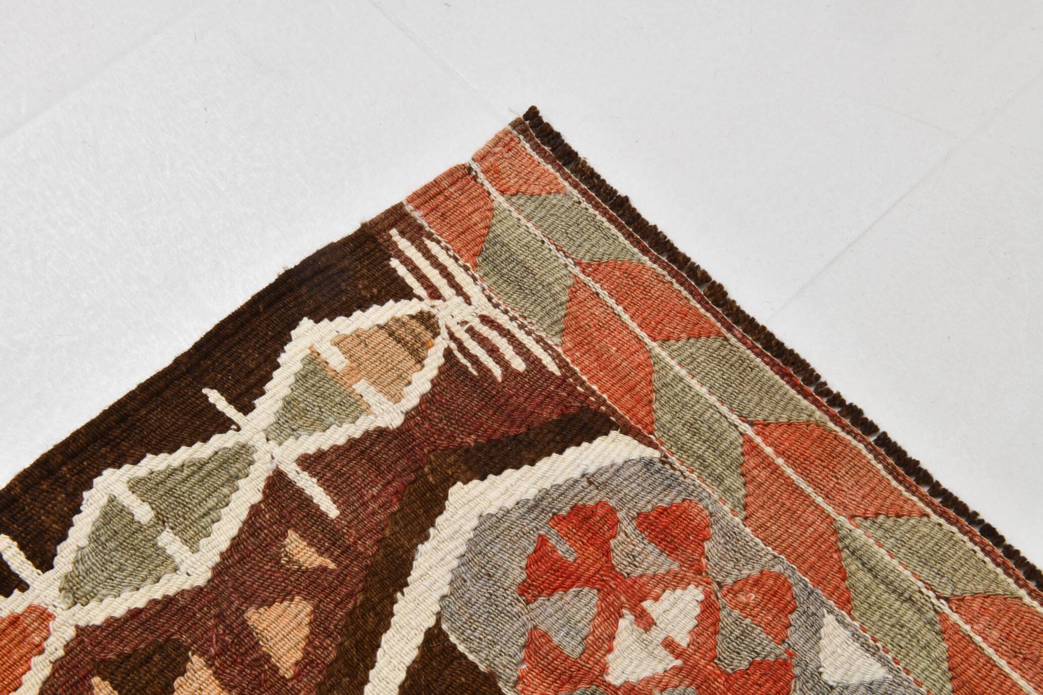 5x10 Pale Red & Brown Geometric Persian Kilim Rug, 170x310Cm