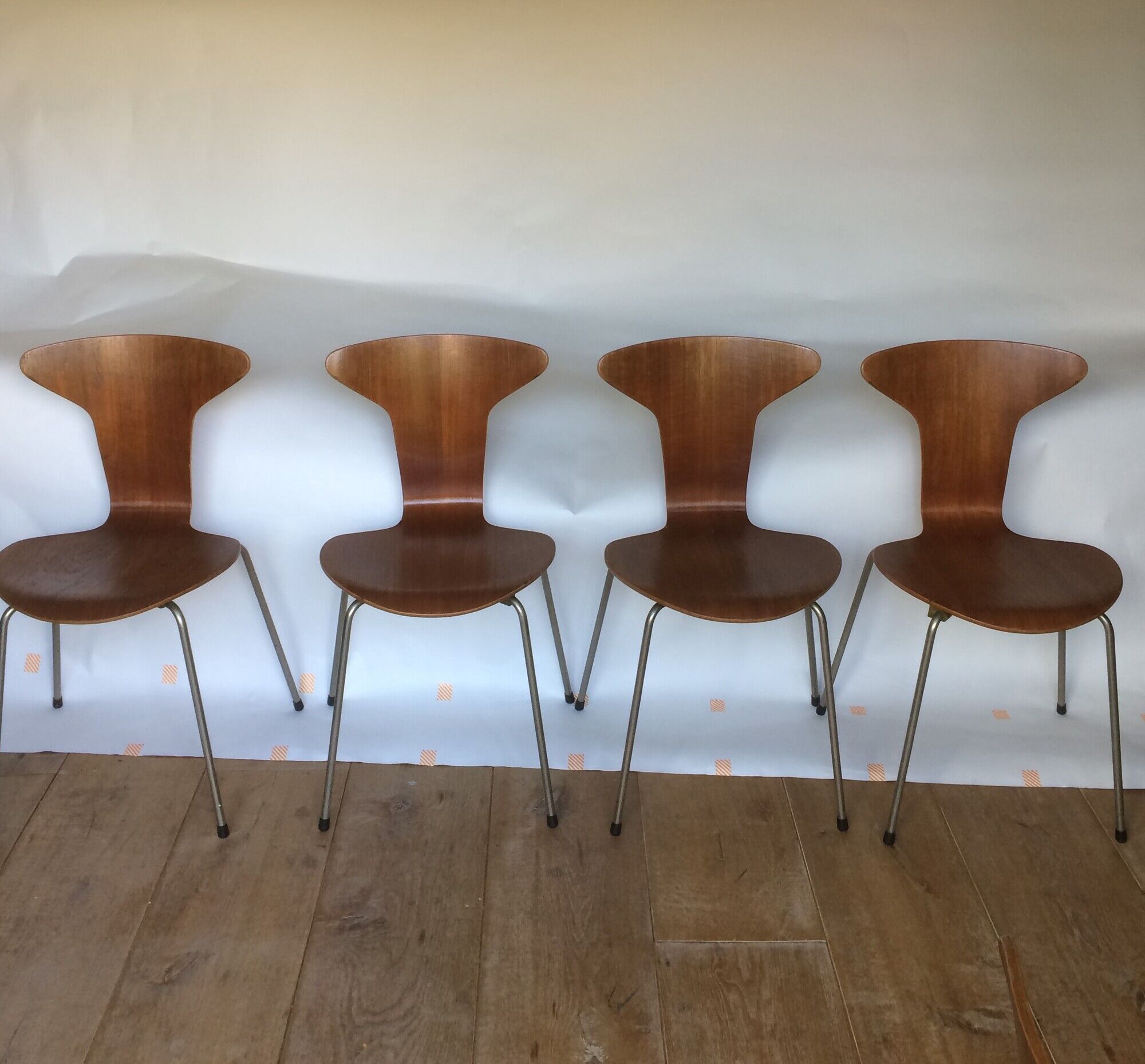 Mosquito No.3105 by Arne Jacobsen for Fritz Hansen