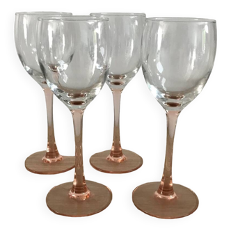 4 luminarc wine glasses with pink base
