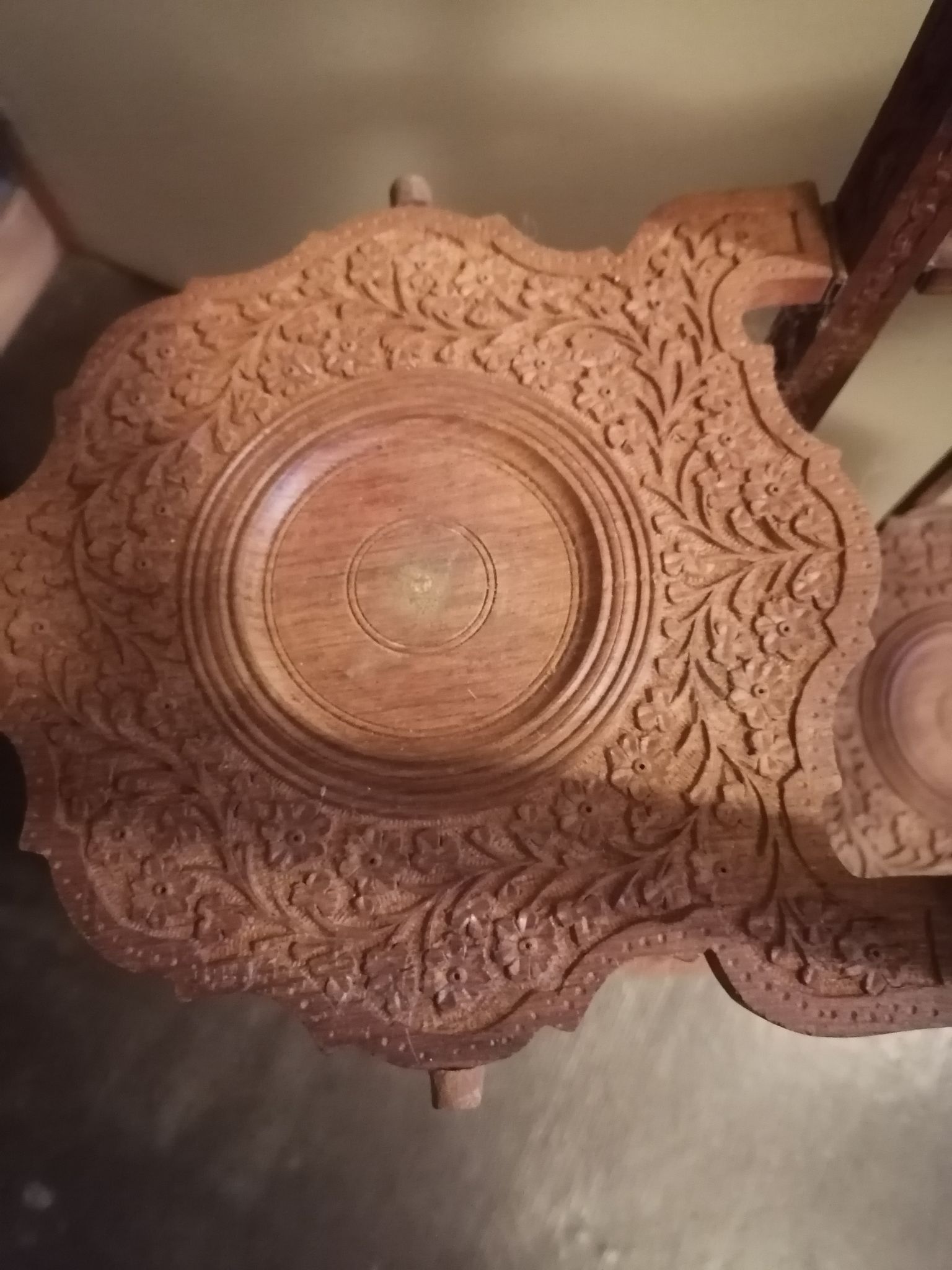 Shelf folding tray carved wood shelf 3 levels 6 shelves India