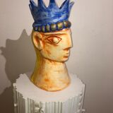Vase head of a king Saint Clement