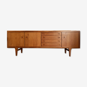 Large Danish vintage row in blond teak from the 60s