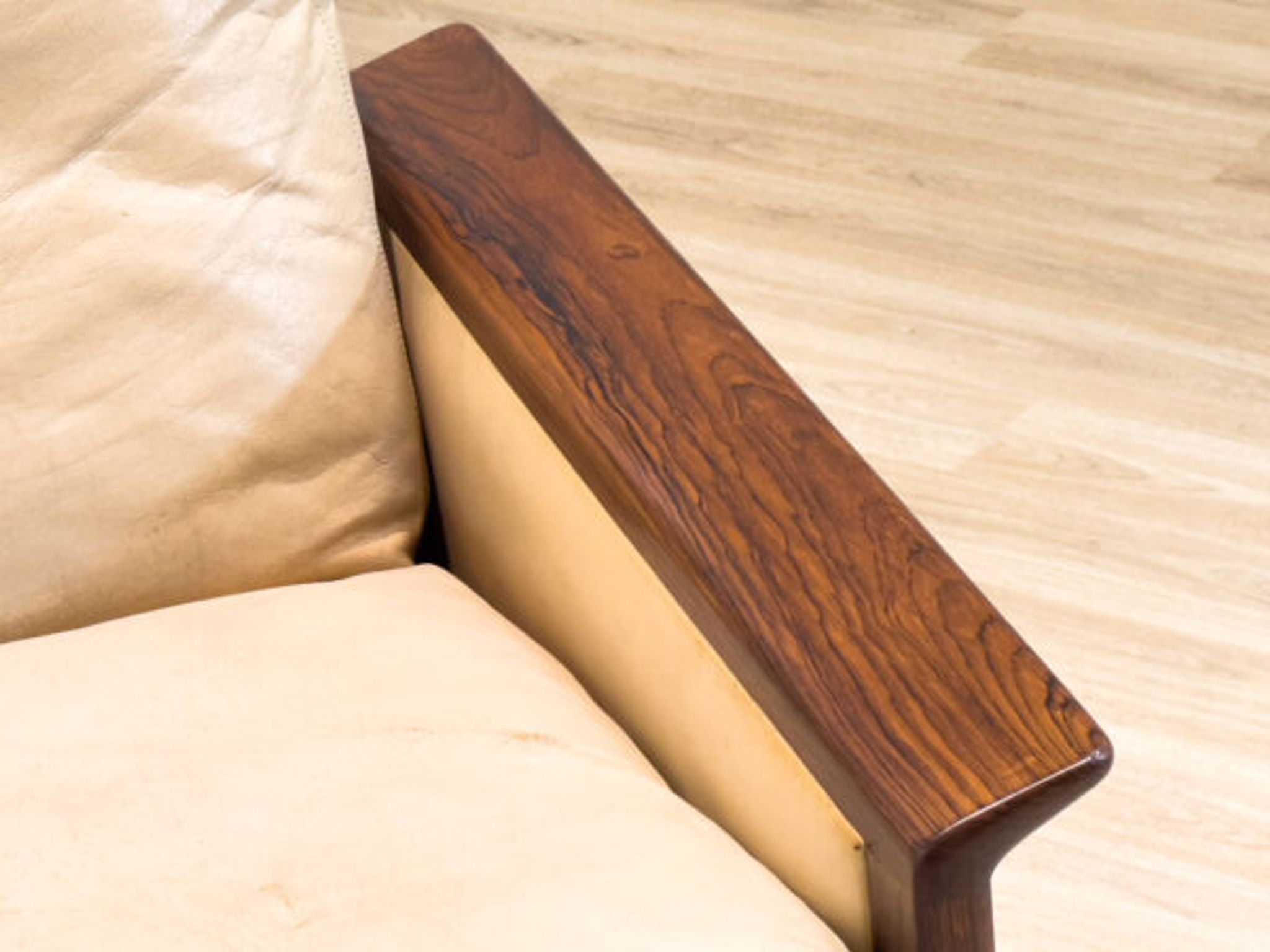 Hans Olsen rosewood chaise longue