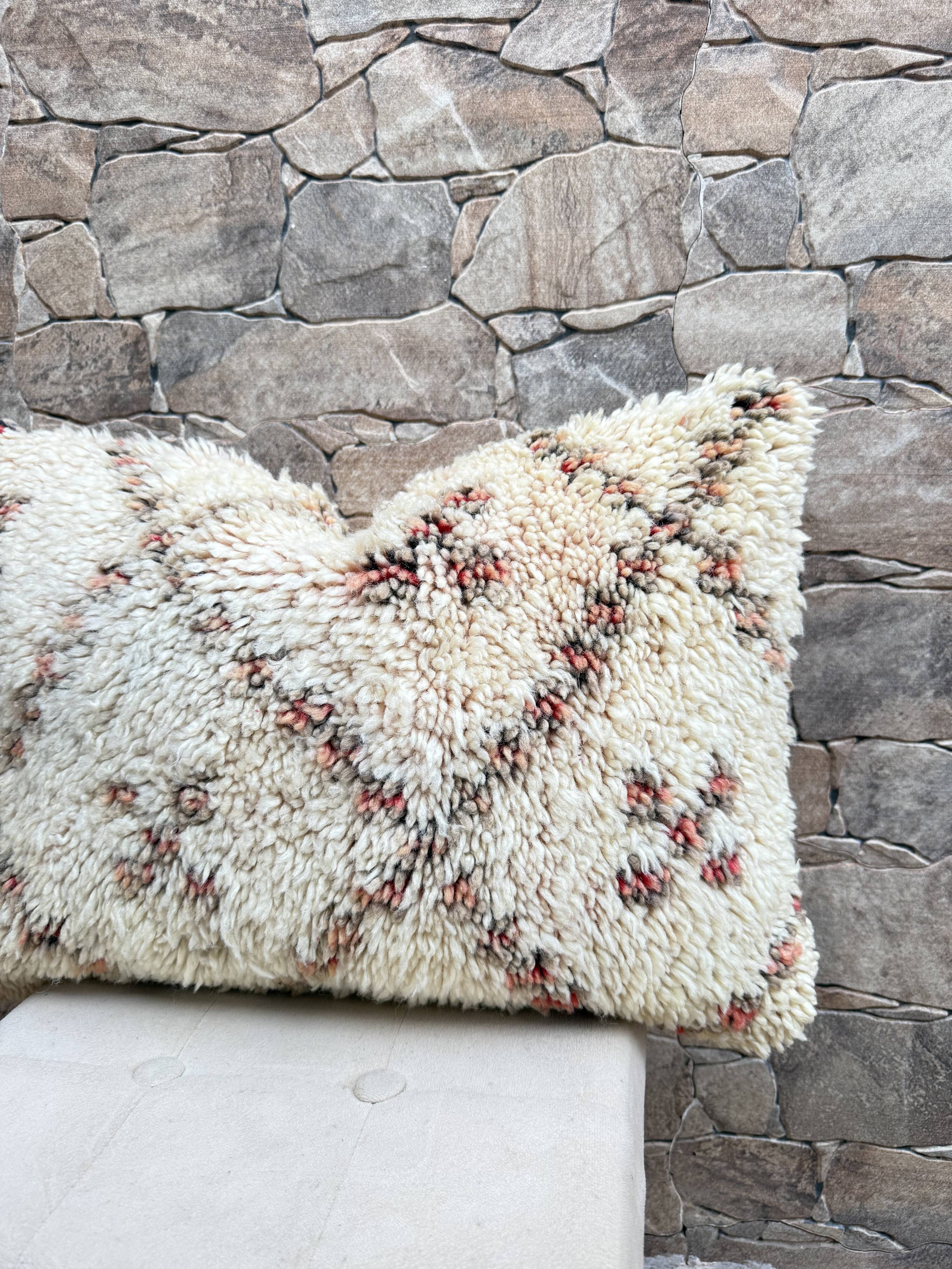 Vintage Berber wool cushion cover: Moroccan rug cushion,