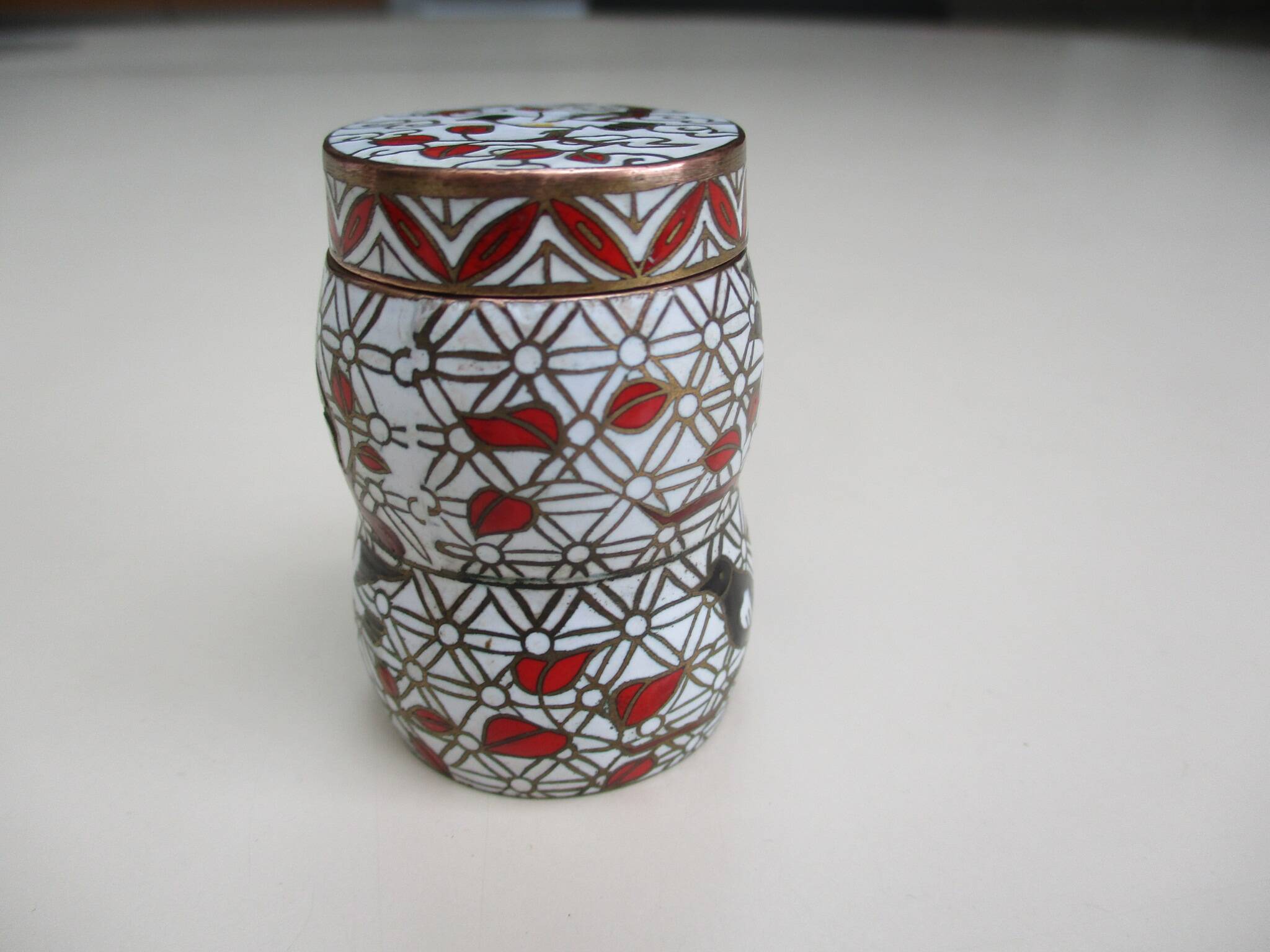 Tall cloisonné enamel box decorated with birds