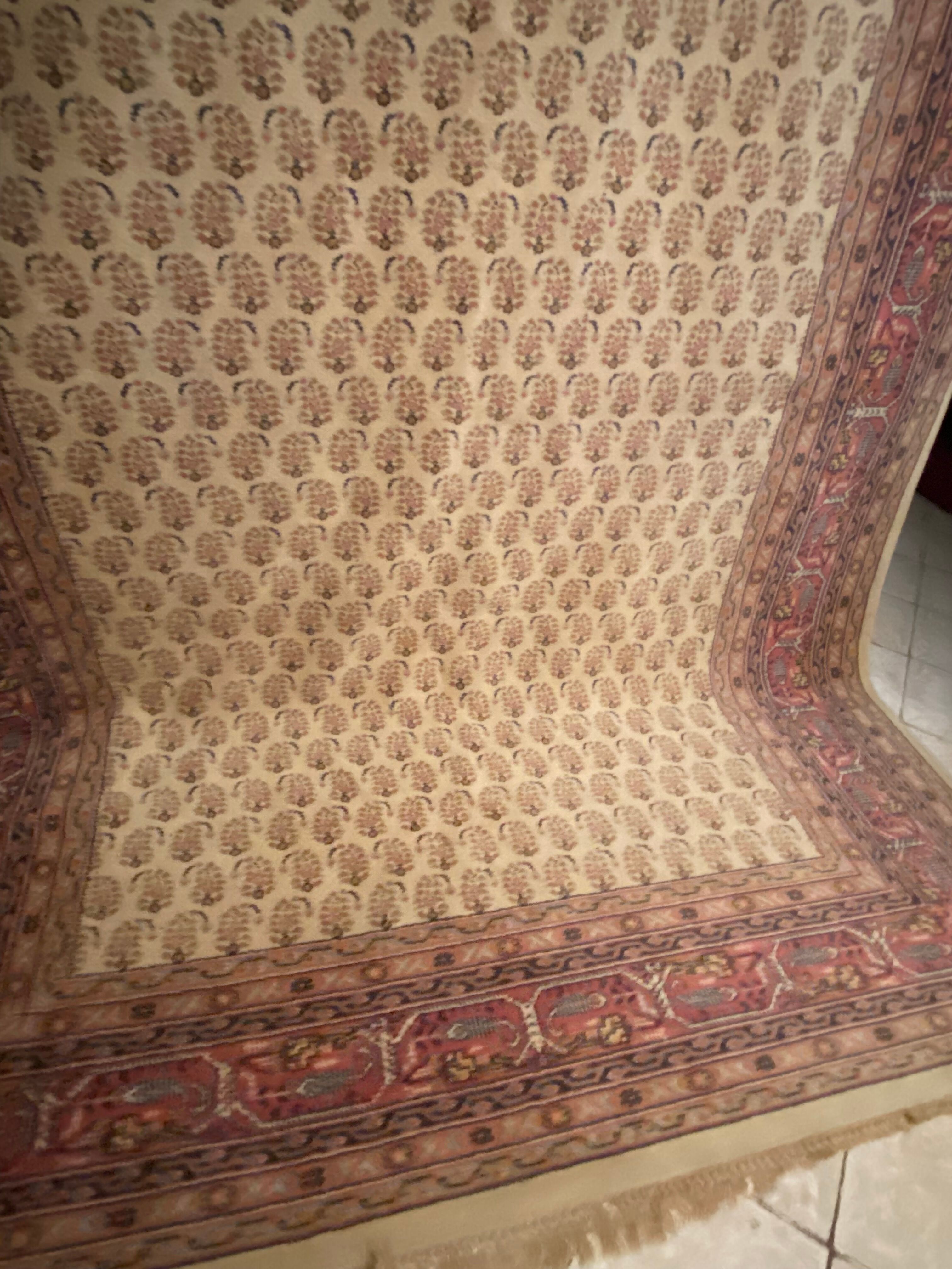Oriental wool rug entirely handmade