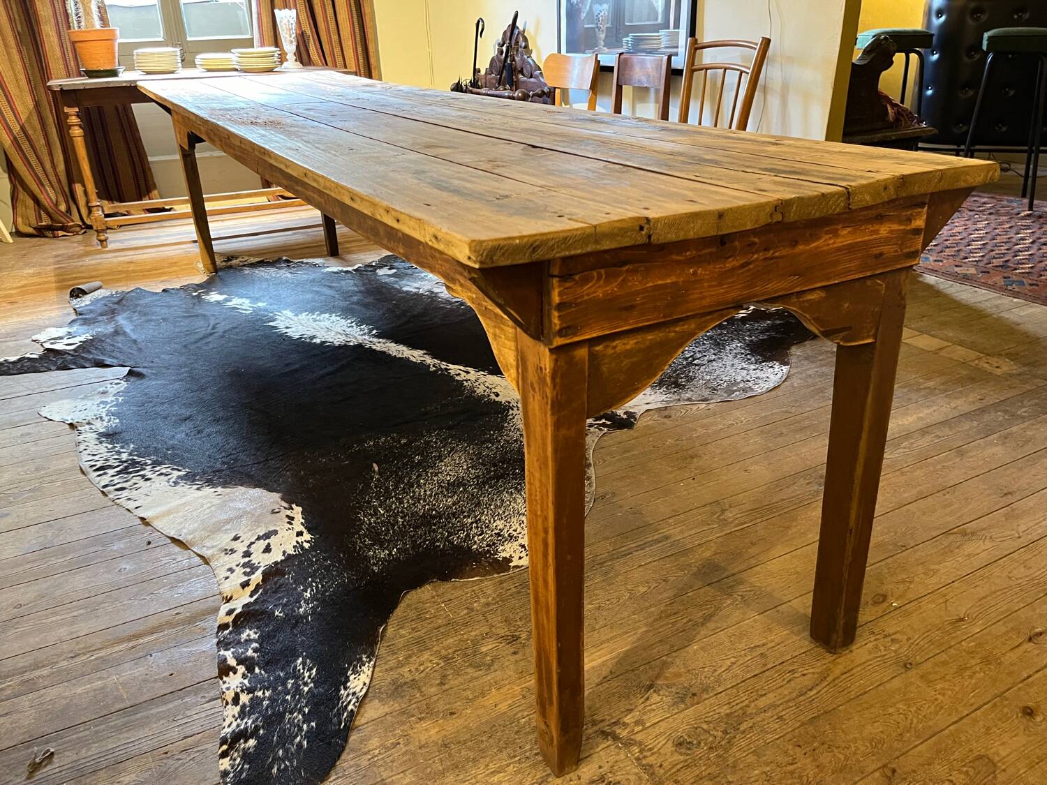 Large farmhouse table