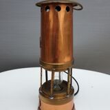 Electrified miner's lantern 178