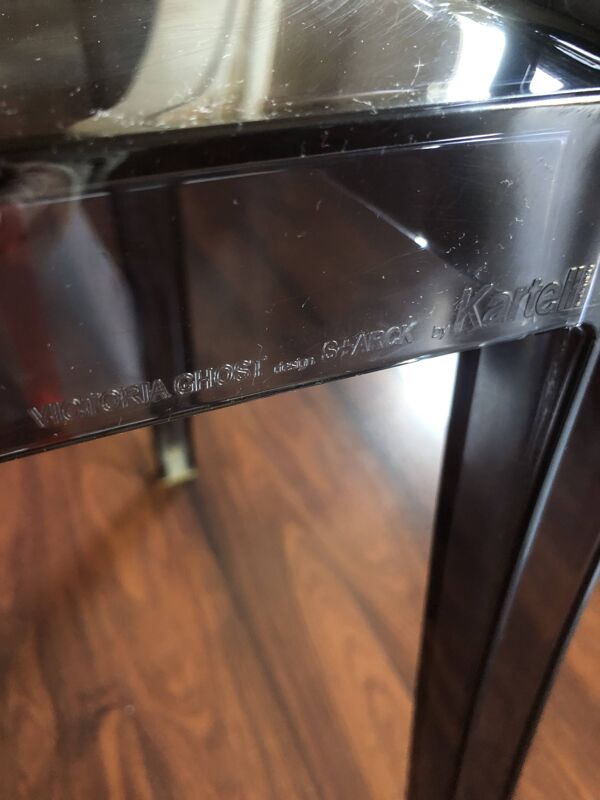 Lot 4 chaises Philippe Starck Victoria Ghost