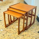 Table basse gigogne moderniste modèle "quadrille" G-Plan