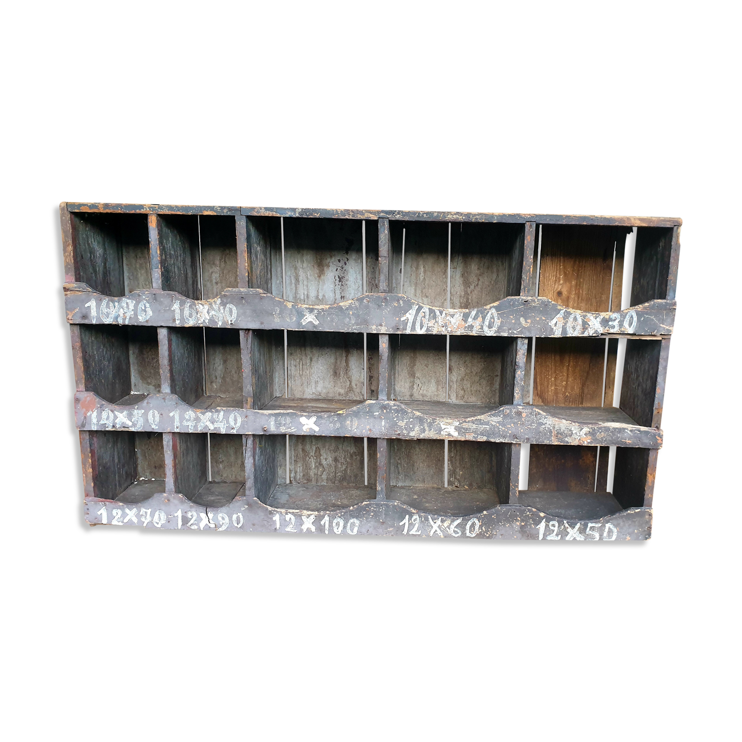 Wood workshop shelf