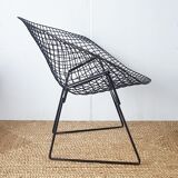 Diamond armchair by Harry Bertoia