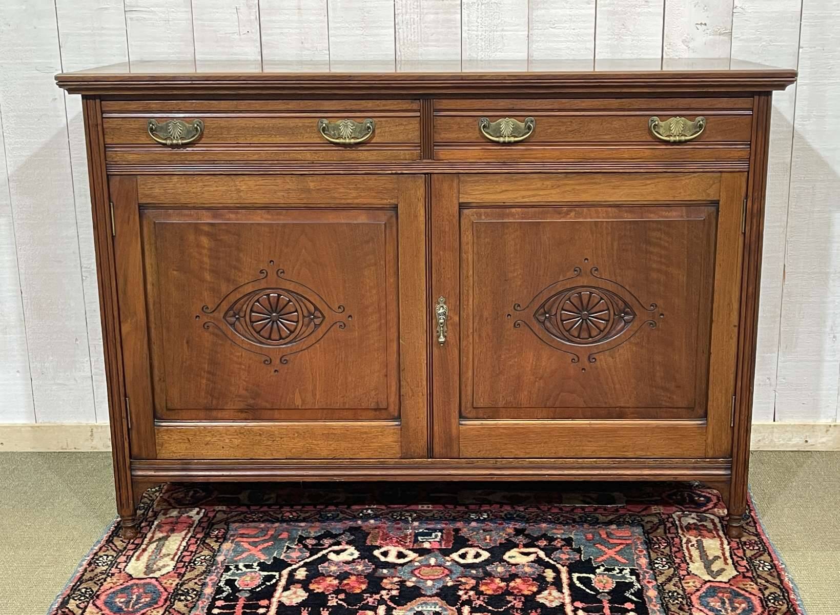 English buffet from the late 19th century in walnut.