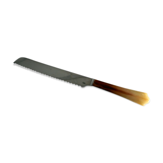 Bread knife