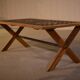 Ancienne table basse de mobilier urbain en chêne et fonte 1950's