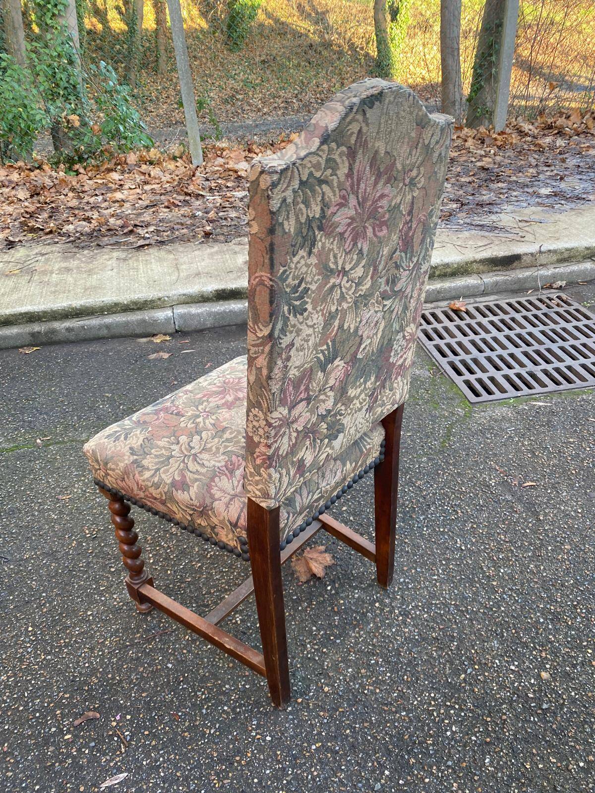 6 chaises à manger Louis XIII bois massif torsadés et tissu écru du 19ème