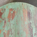 Table basse ronde en bois ancien vert