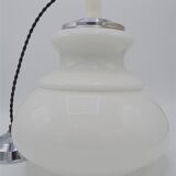 Suspension in opaline white