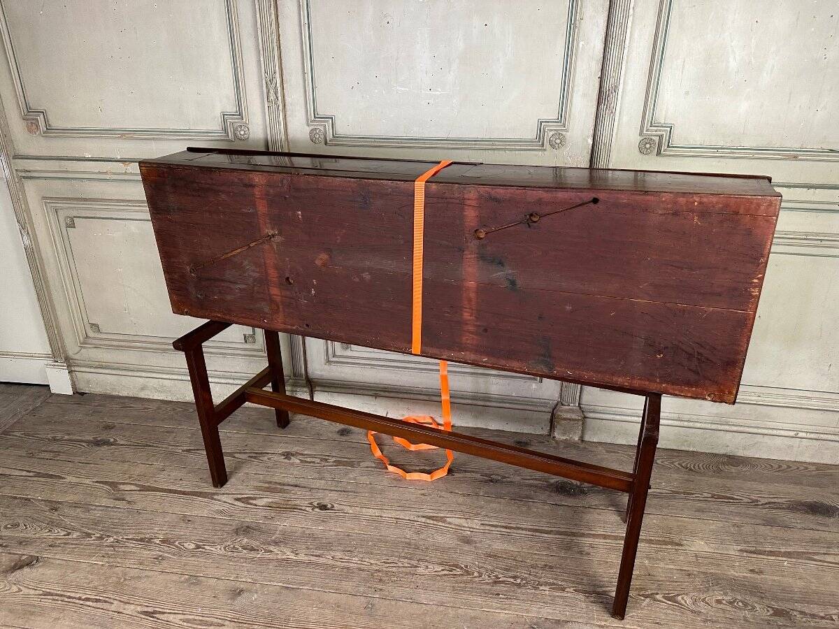 Mahogany piano table, J Jenkinson in London, before 1780.