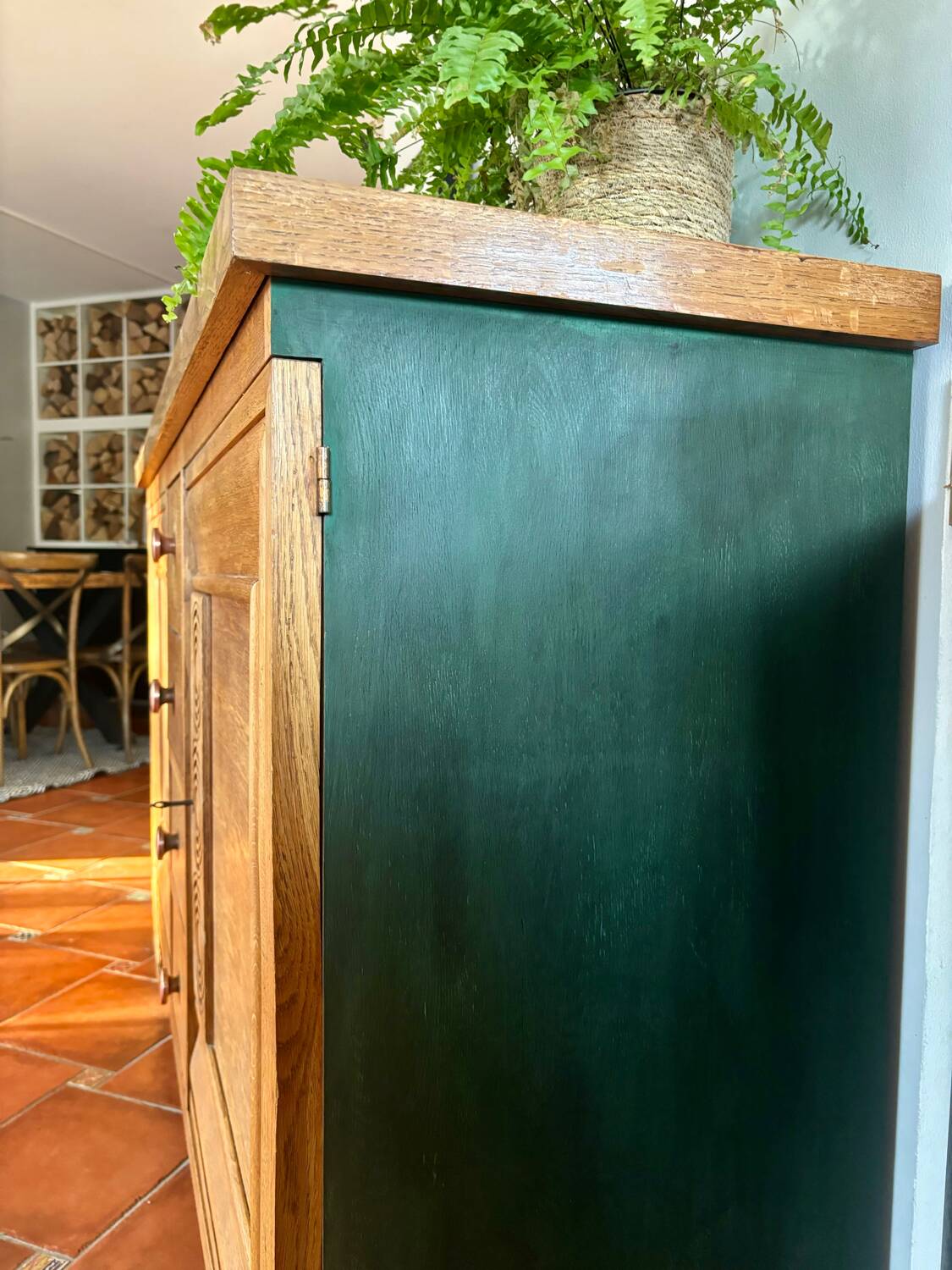 Enfilade inspired by the style of Charles Dudouyt.