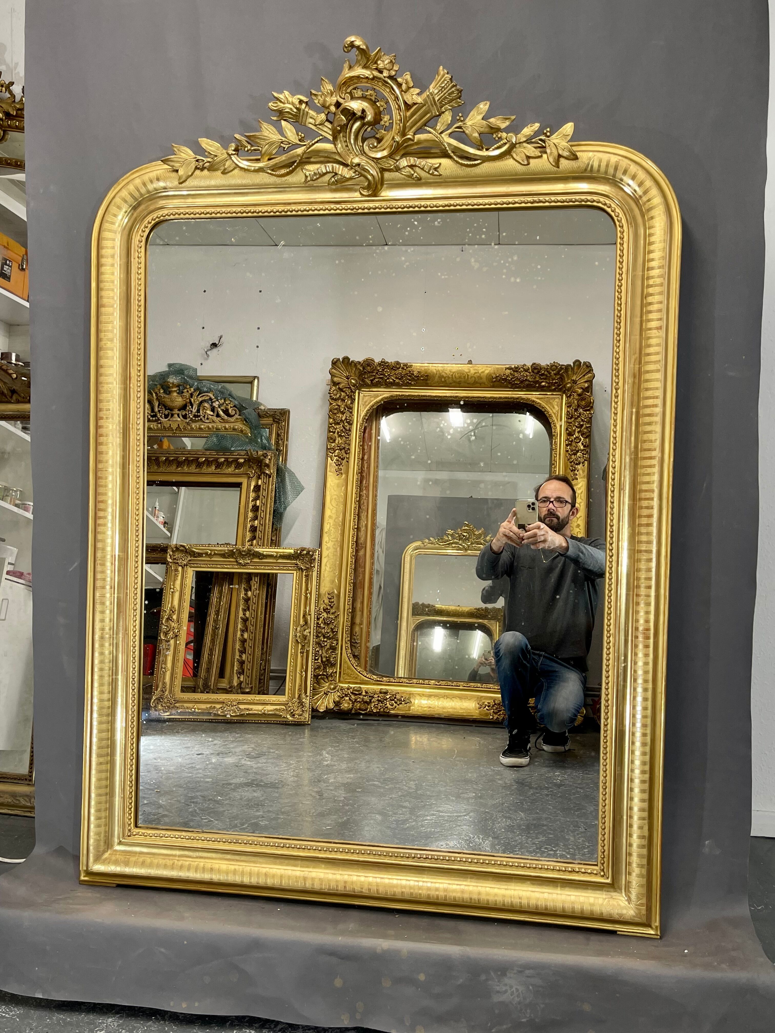 Mirror 156x110 Louis-Philippe 1830-1848 gilding with gold leaf