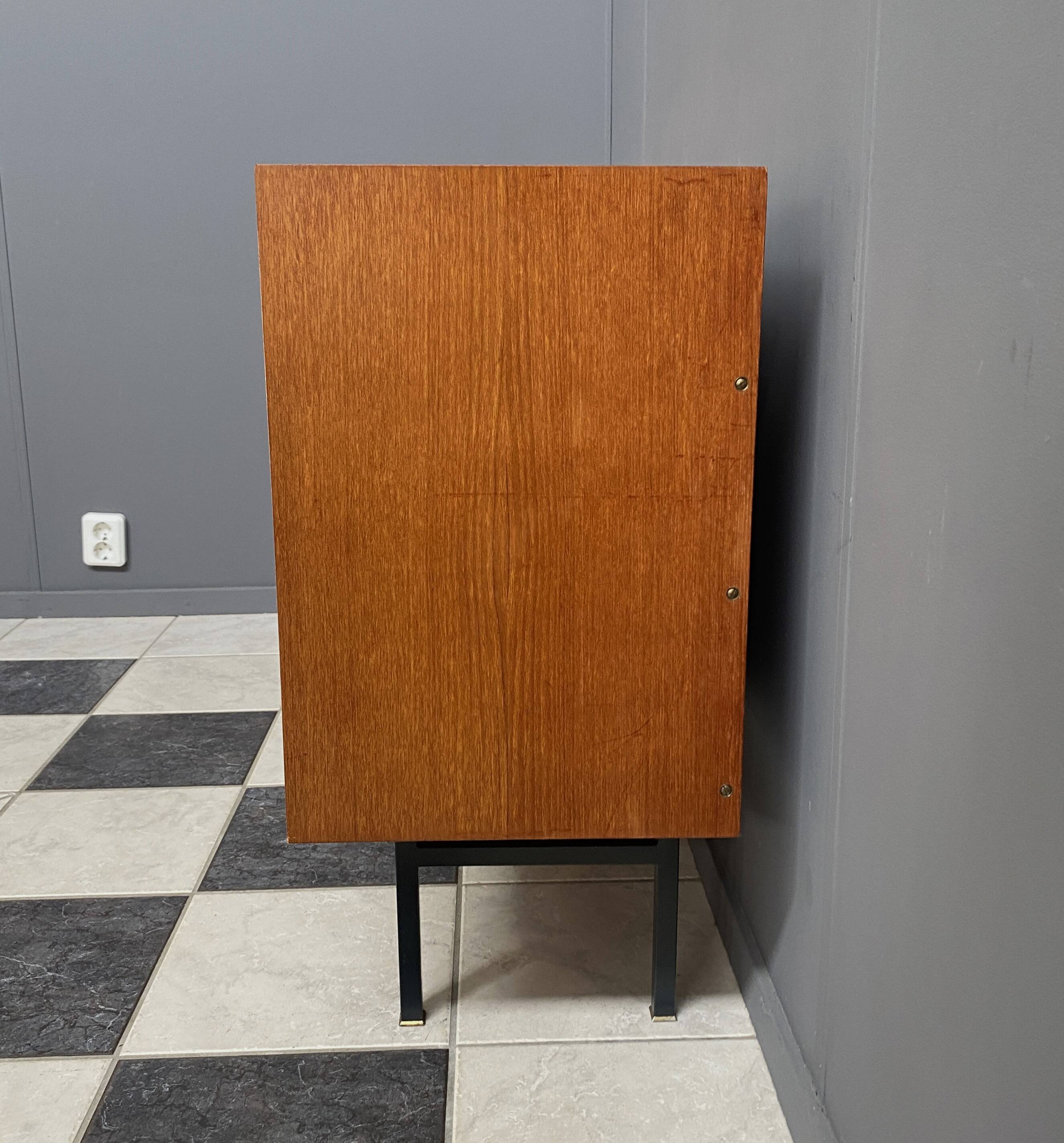 Cabinet en bois de rangement pour chaussures des années 1970