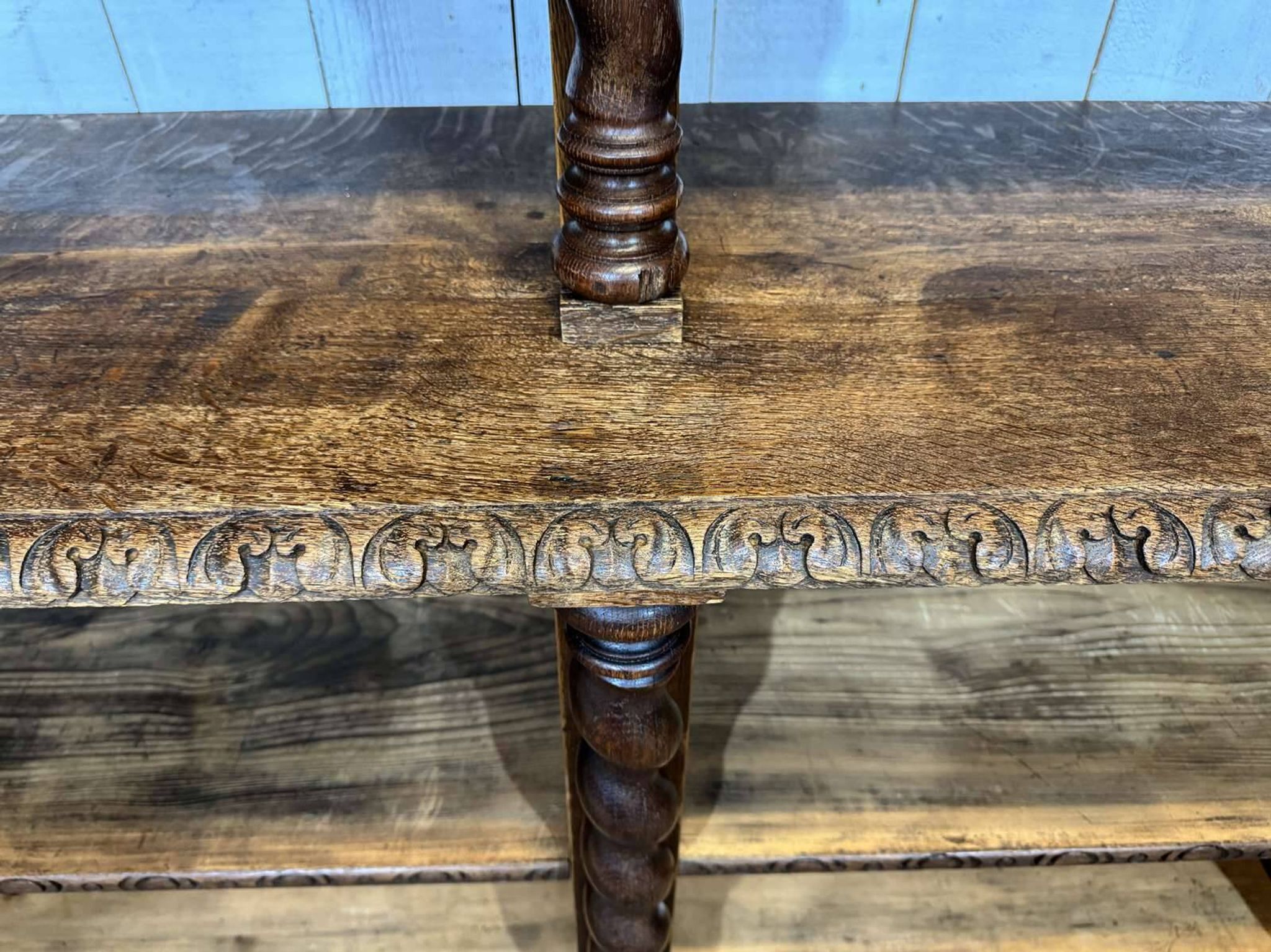 Bibliothèque de boiserie en chêne et sapin début XXème