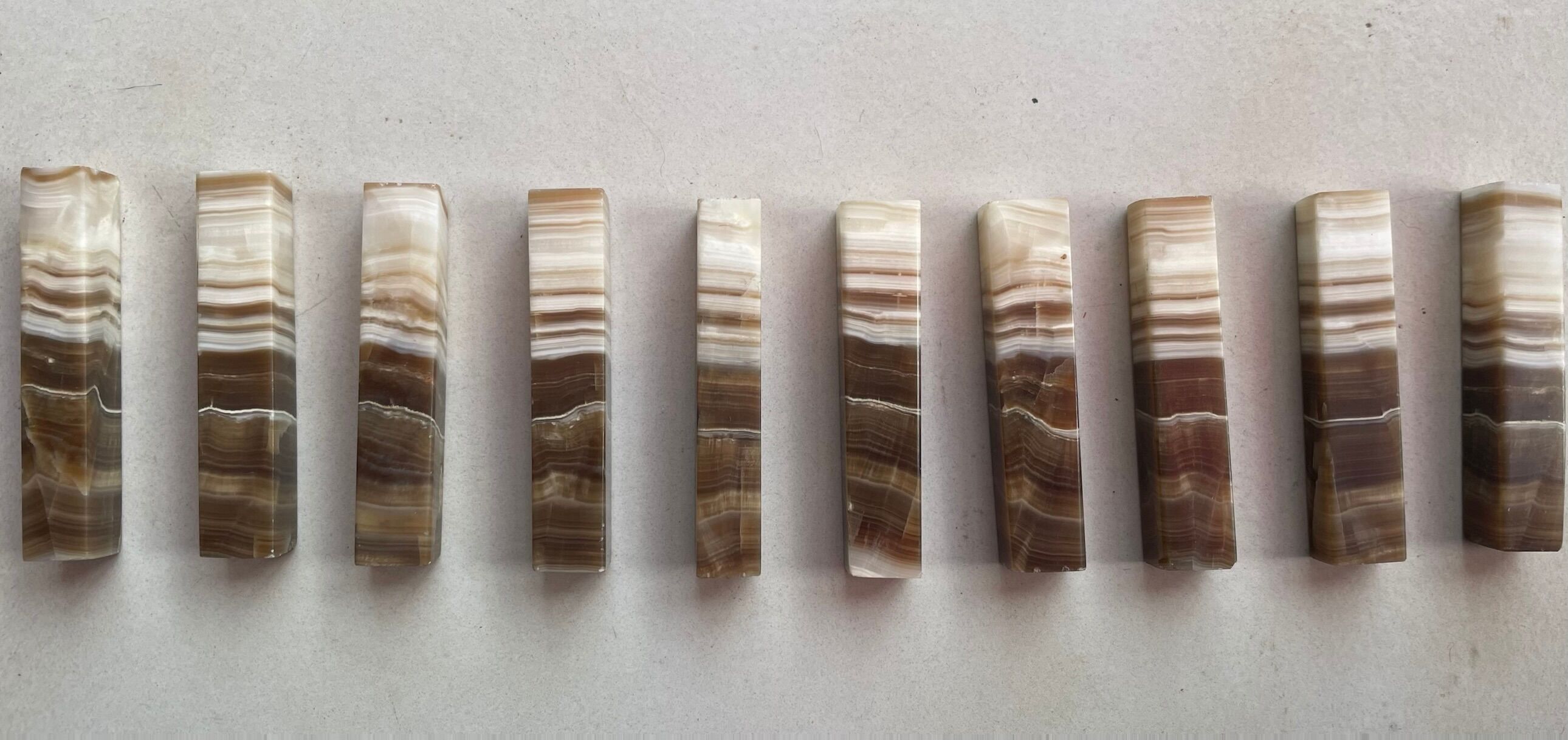 Set of 10 quartz knife holders