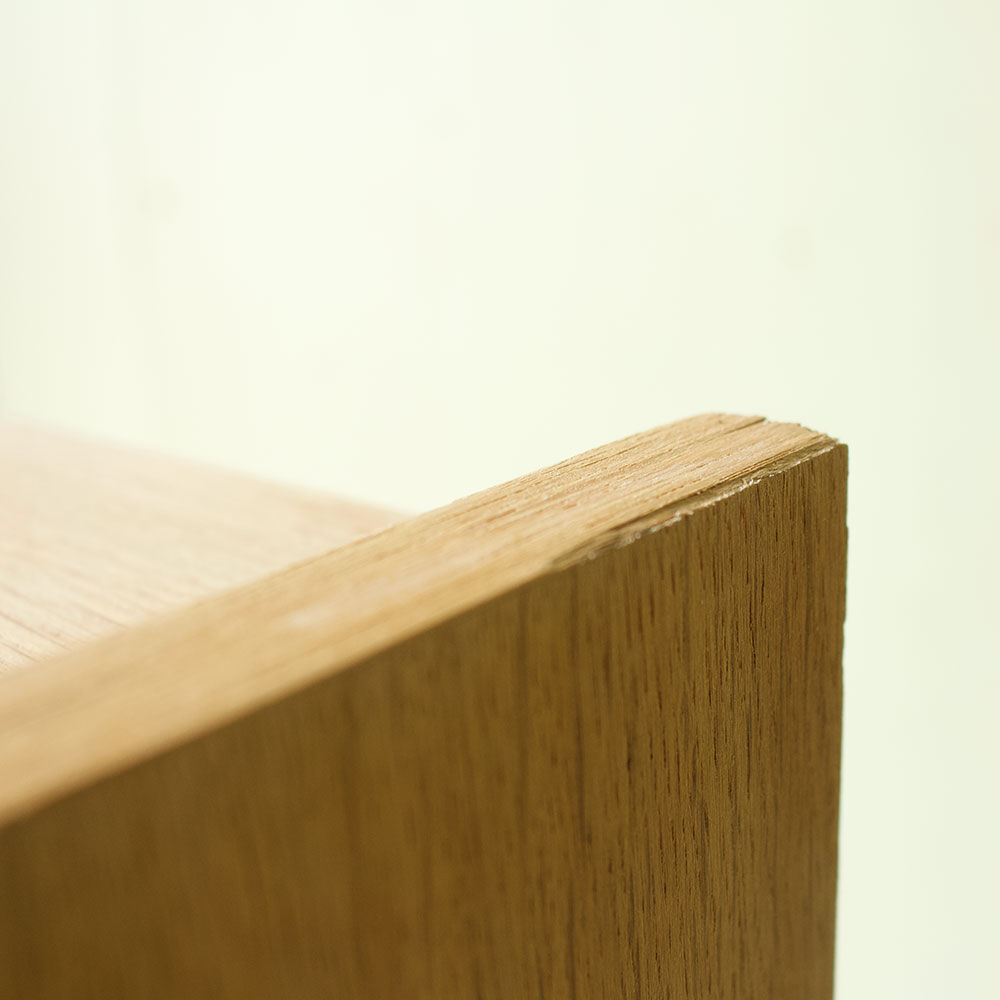 Chiffonier feet compass