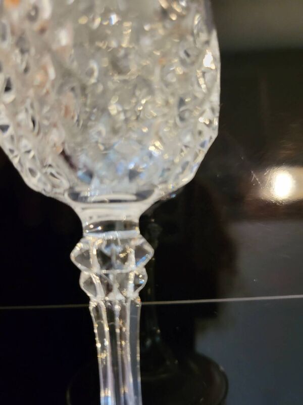 9 flûtes à champagne en cristal d'Arques modèle Longchamp