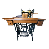 Machine à coudre singer