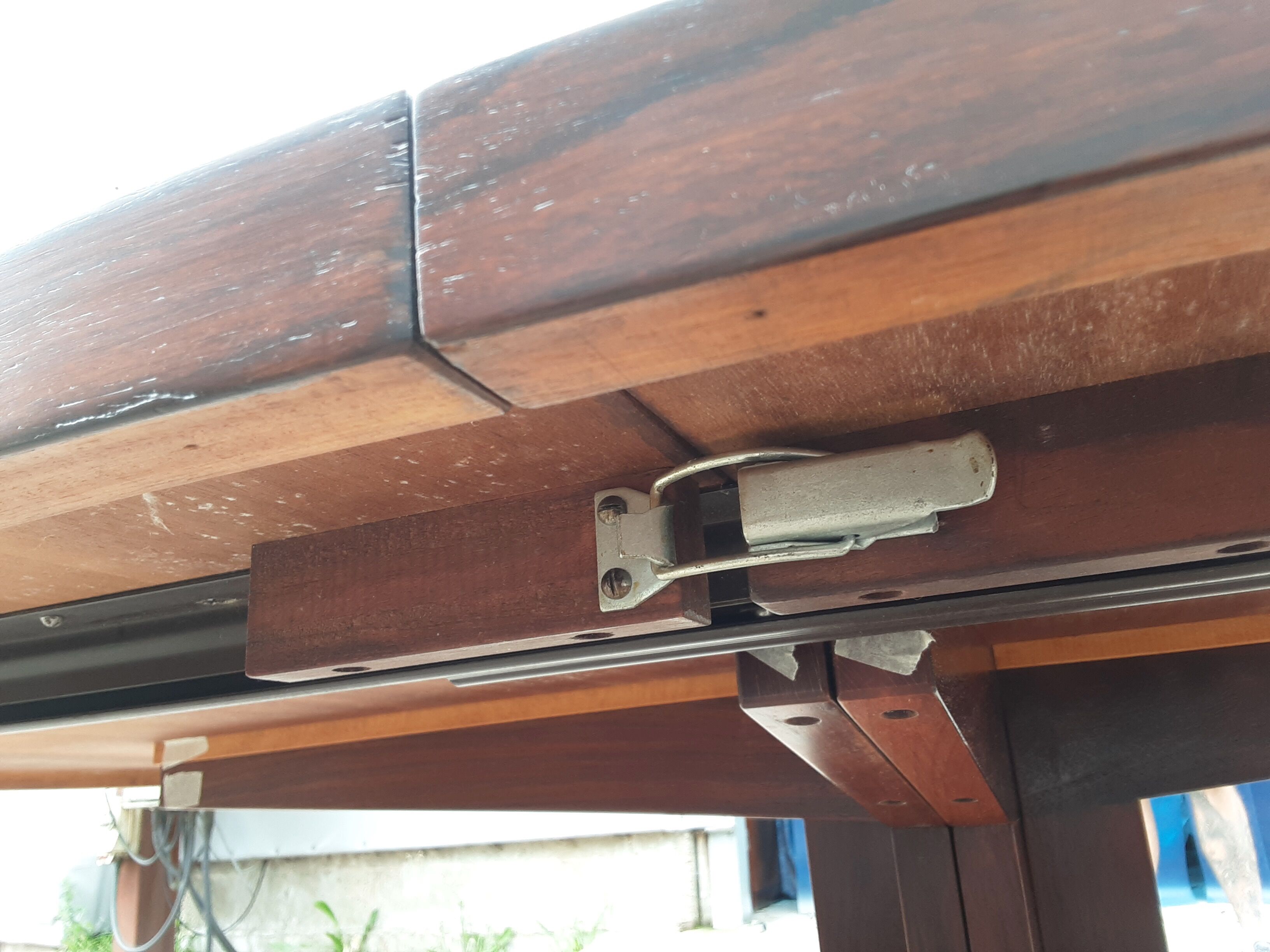 Mid century rosewood extendable dining table by John Mortensen