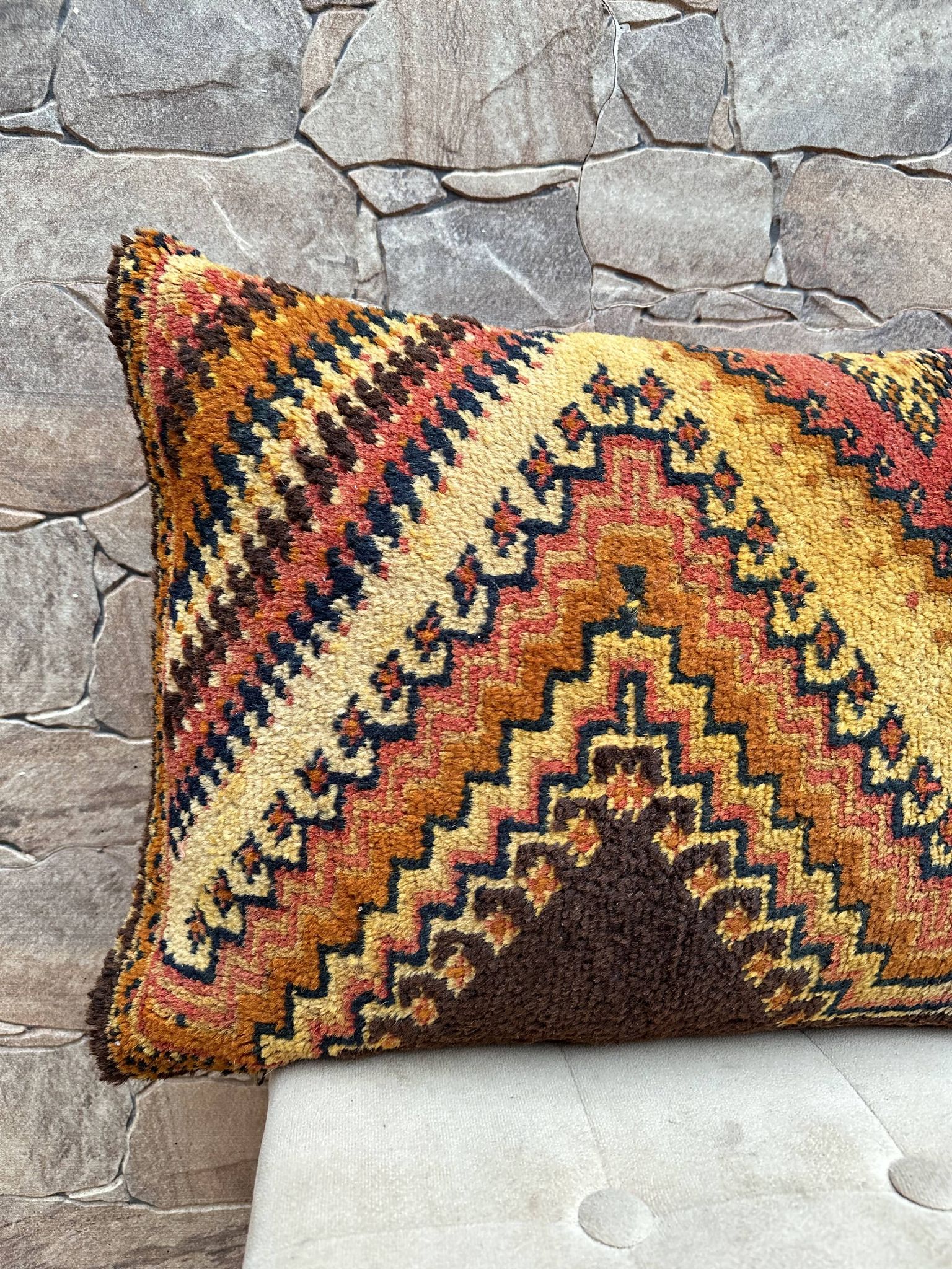 Housse de coussin Kilim berbère vintage : Coussin en laine marocaine
