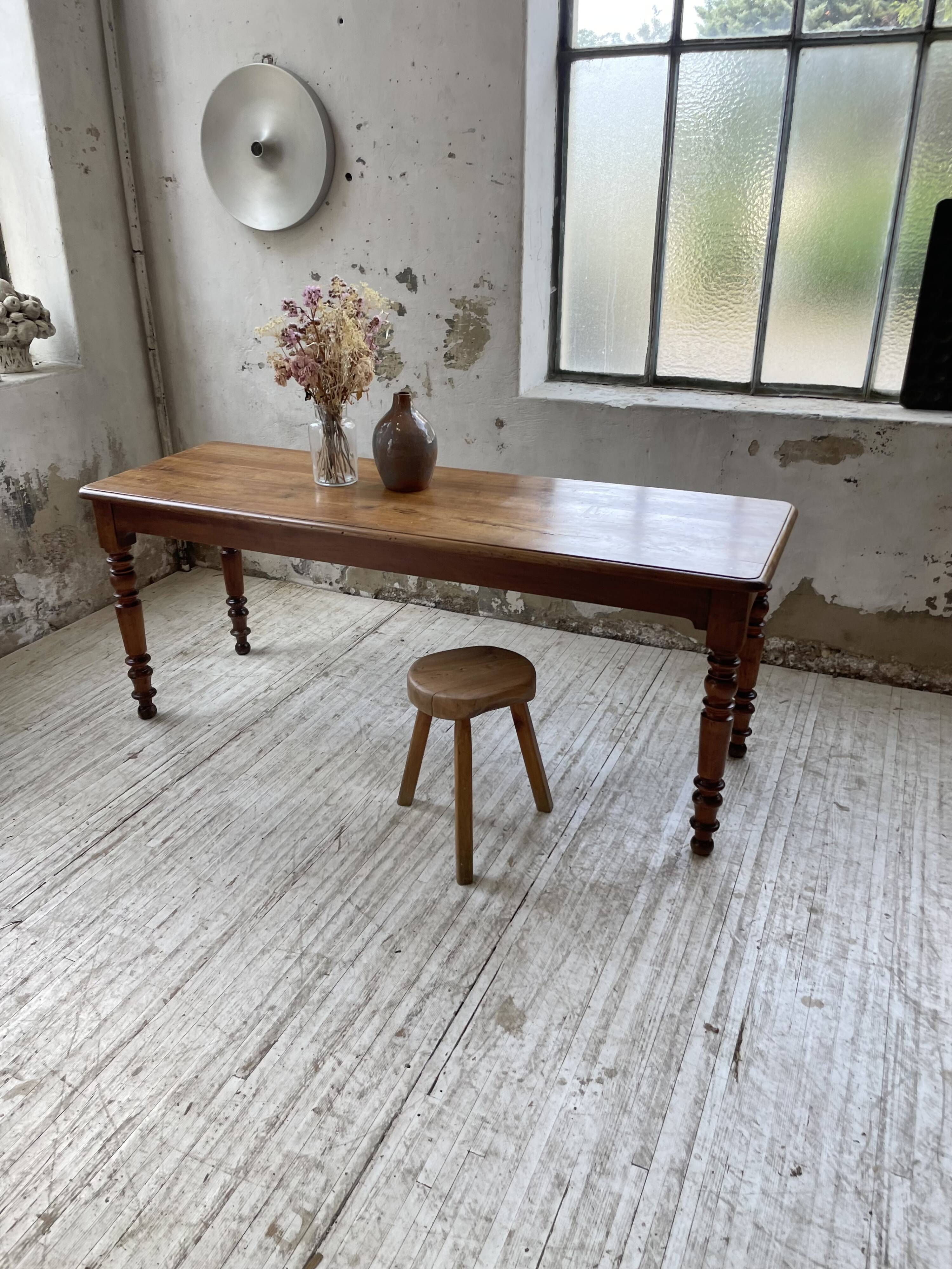 Walnut farm table 185 cm