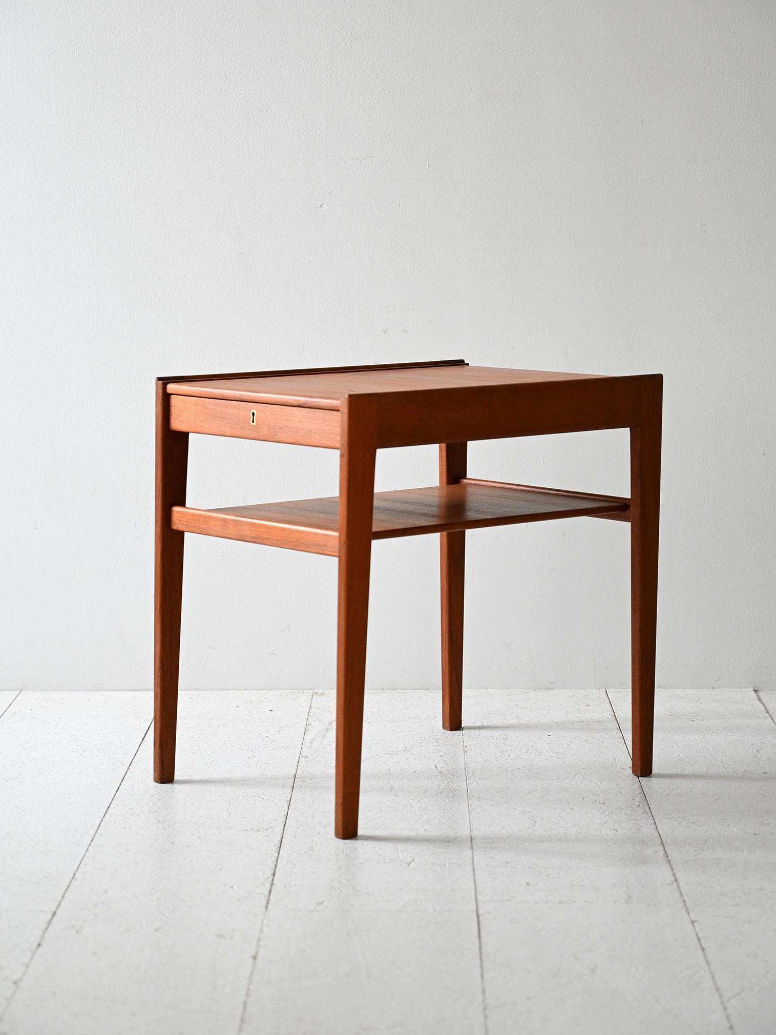 Table de chevet vintage suédoise en teck par Egström & Mírstrand