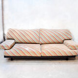 Sofa by Giovanni Offredi for Saporiti, with Missoni Italia fabric from the 1970s