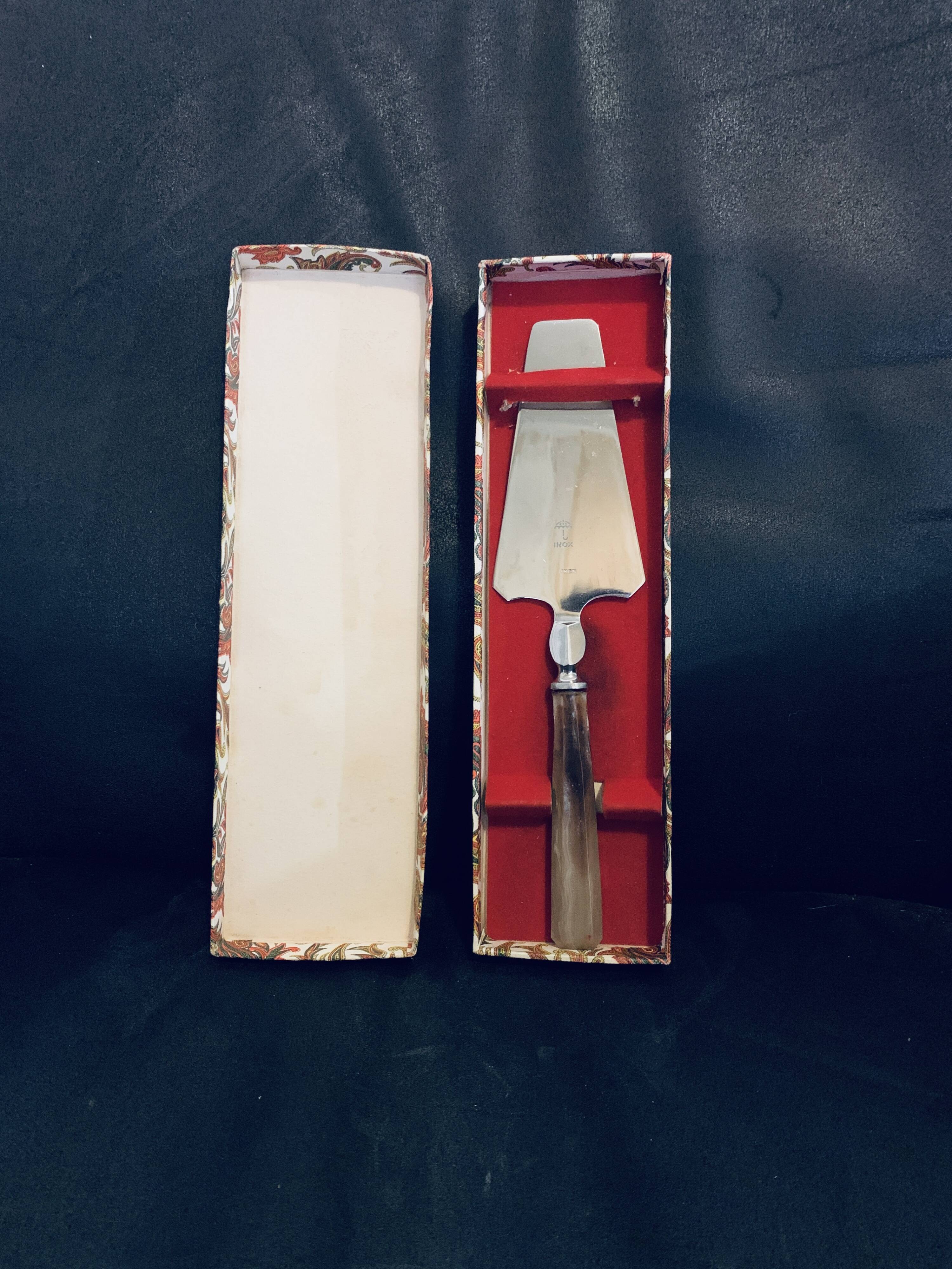 Pelle à Gâteau Ancienne – Lys Doré, Argent, France – Orfèvrerie Vintage