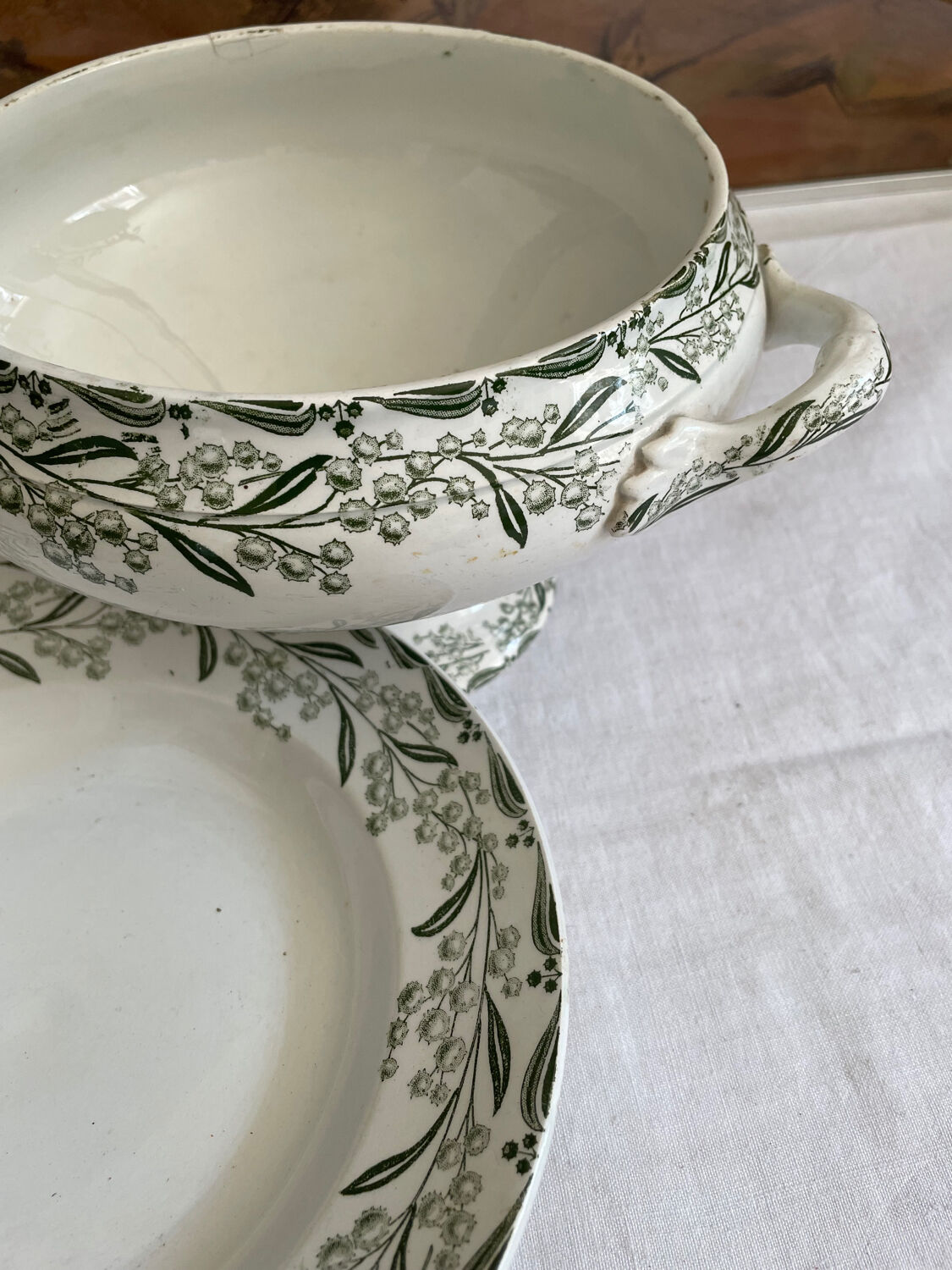 Vegetable and flat plates Mimosa Saint Amand & Hamage