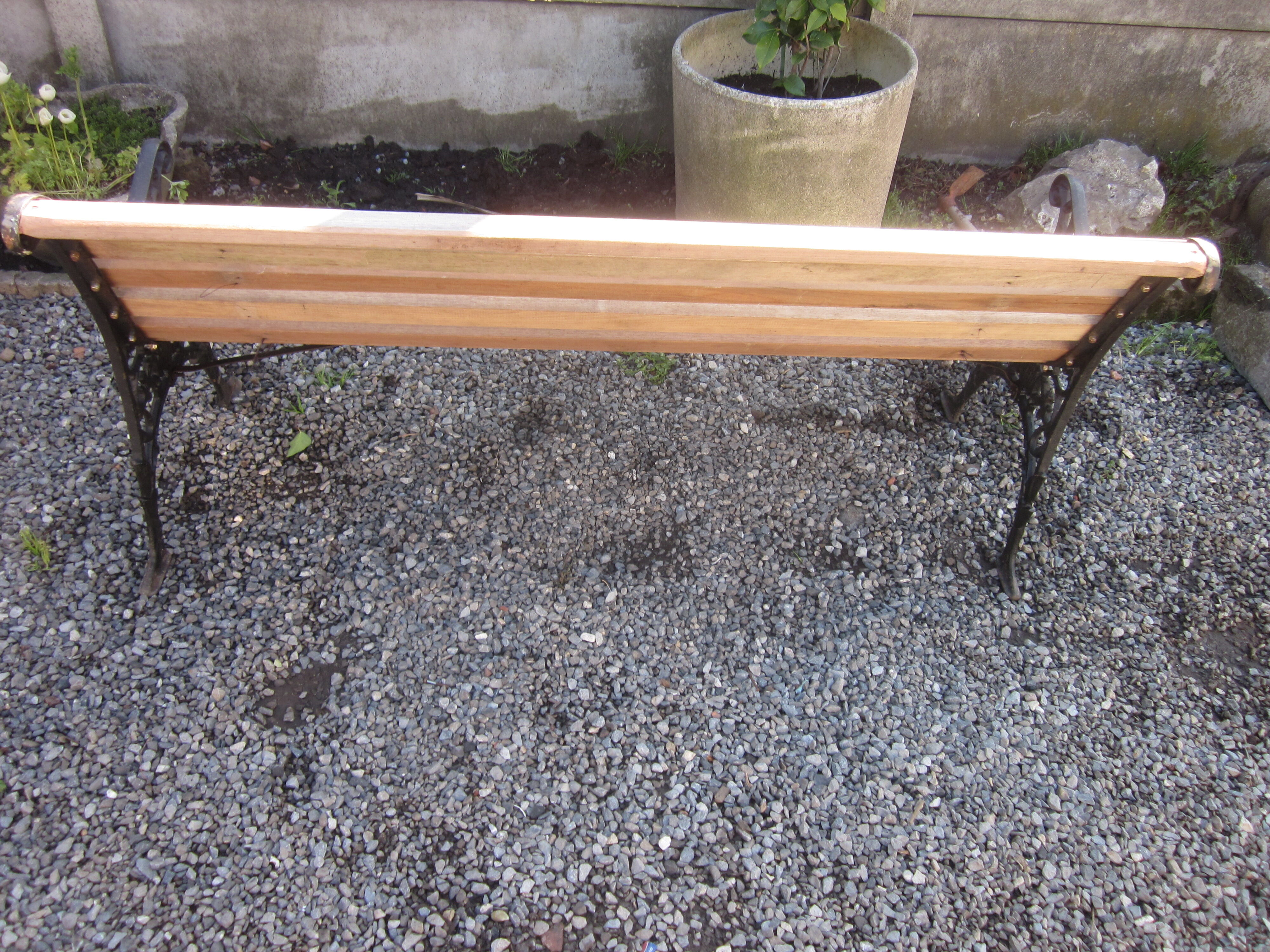 Cast-iron garden bench