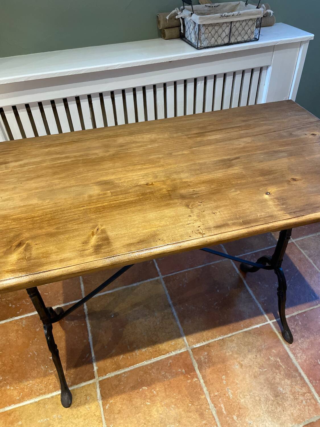 Bistro table