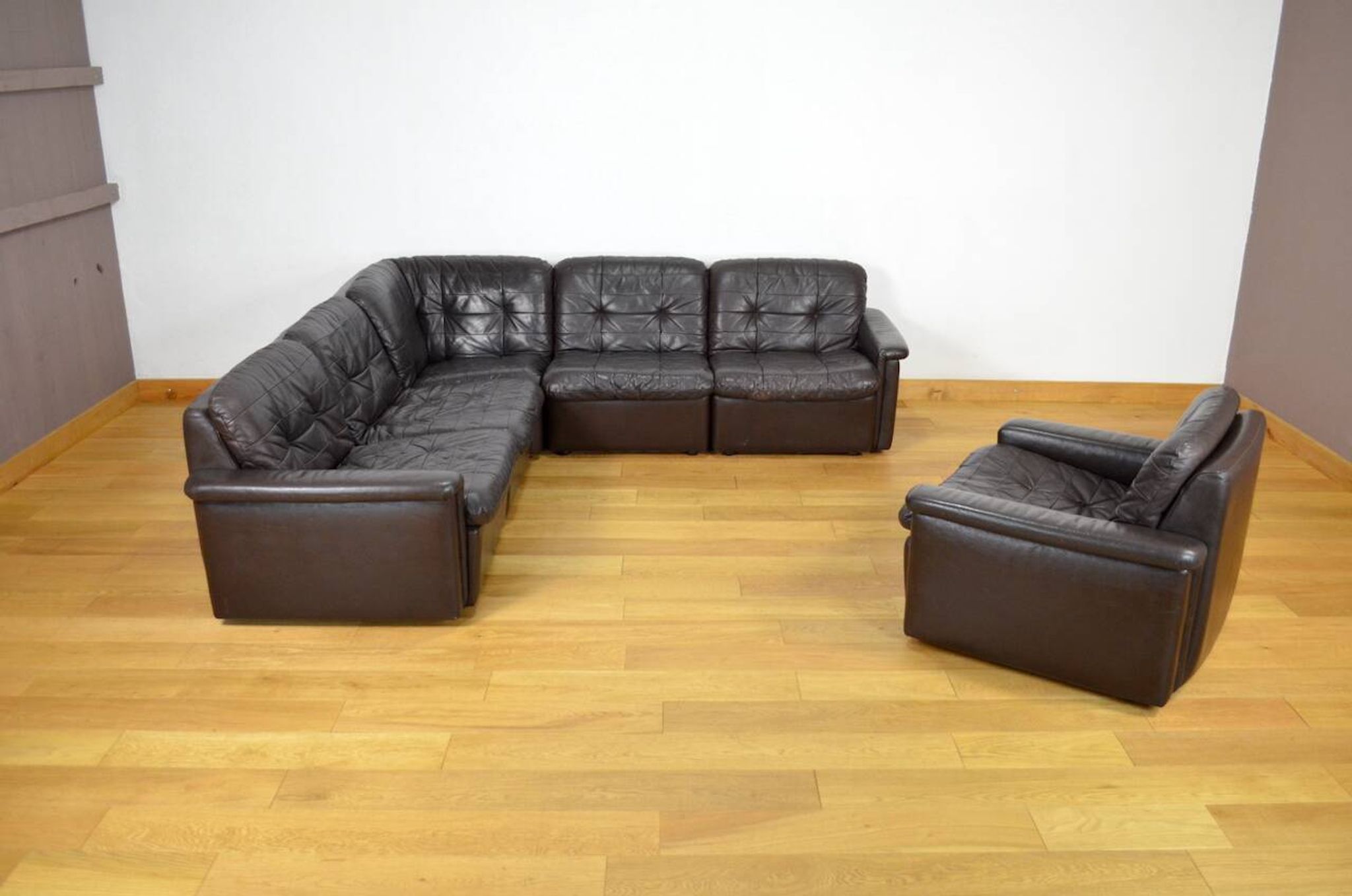 Modular vintage leather lounge from the 1970s/1980s