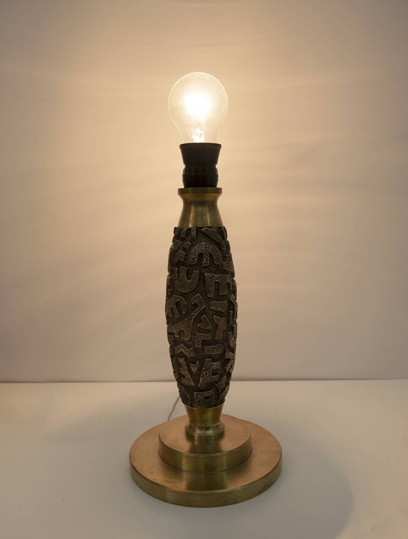 Pair of Luciano Frigerio Mid-Century Modern Italian Bronze Table Lamps, 70
