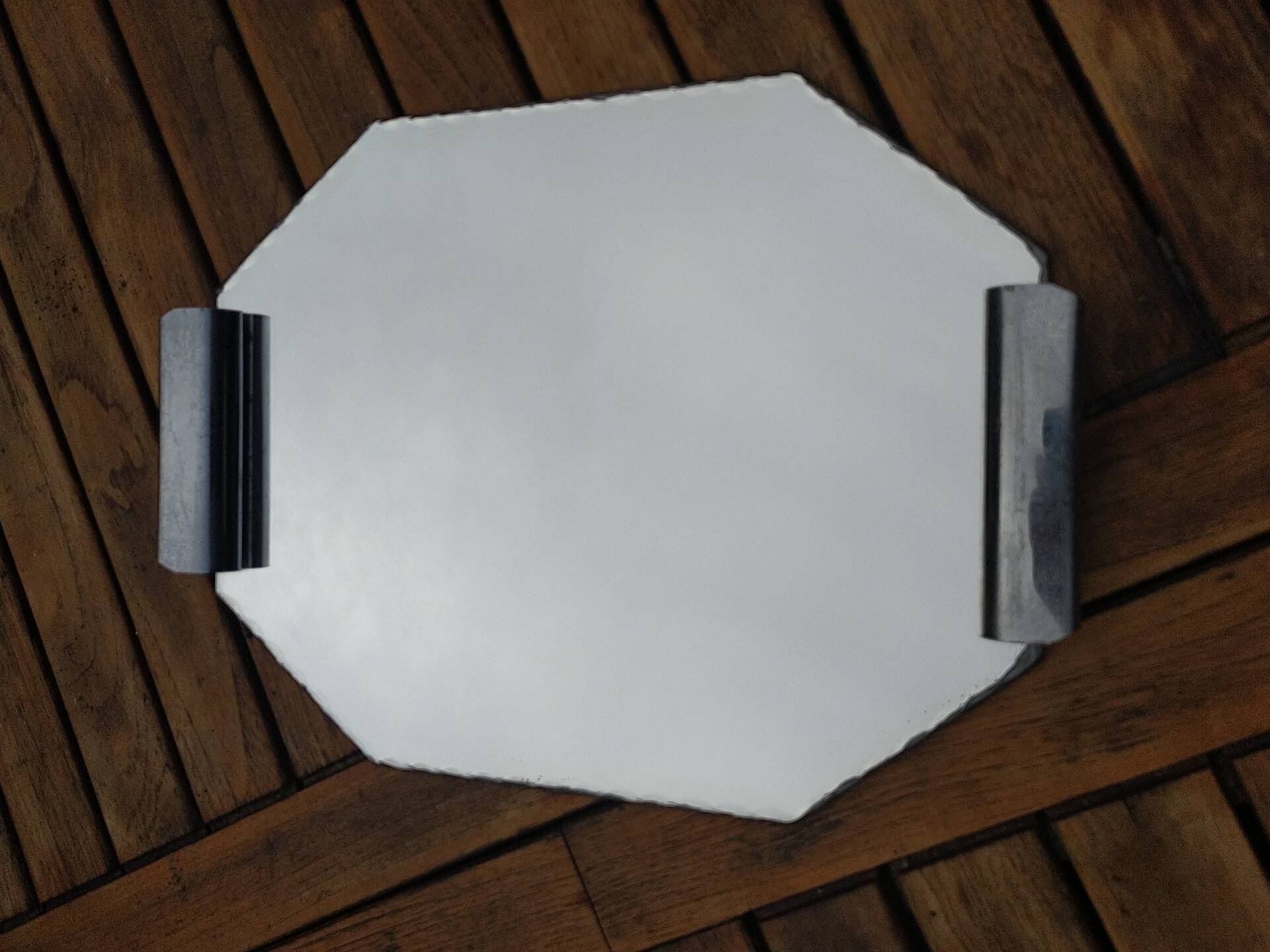 Art Deco mirror plateau.