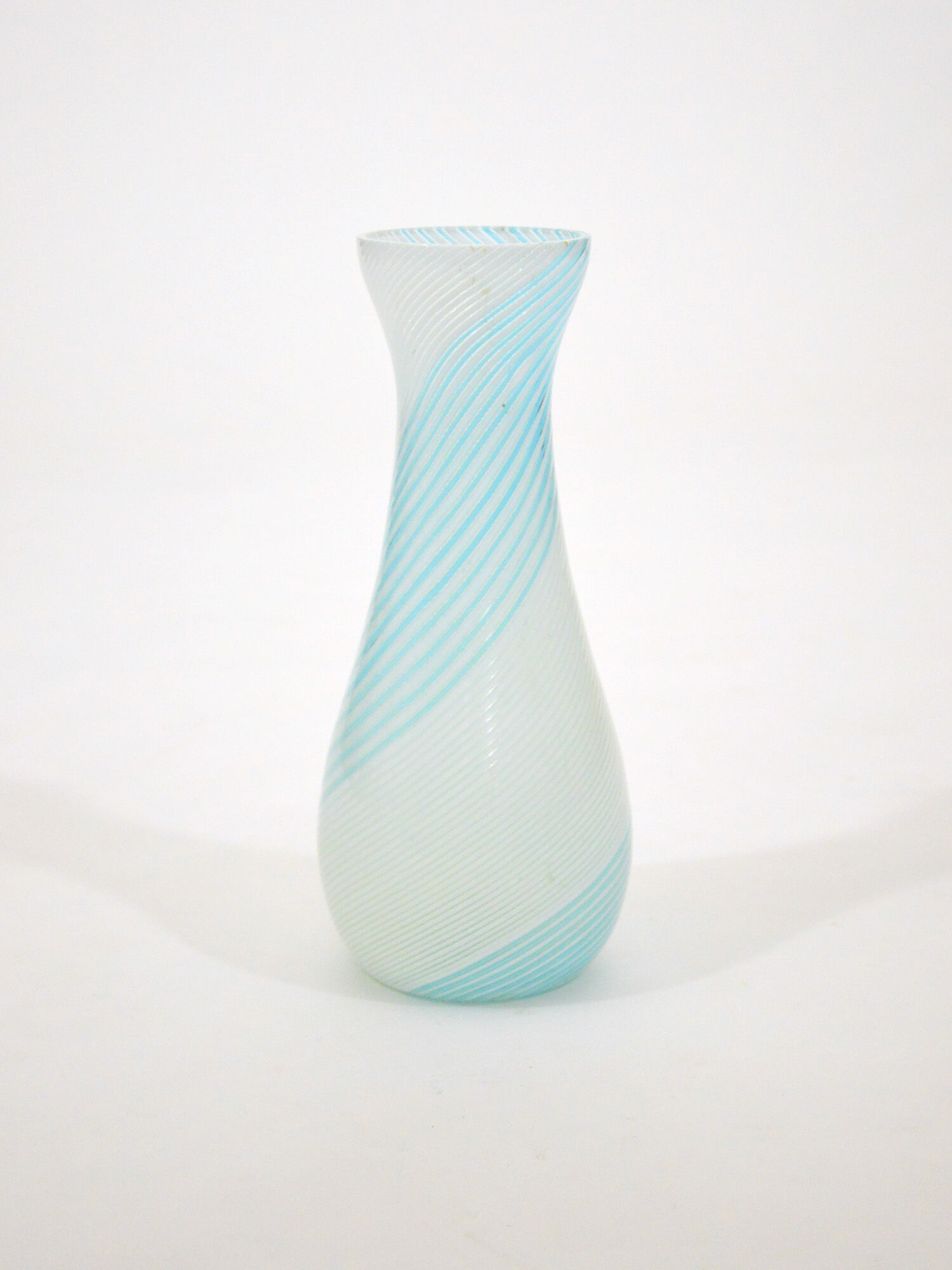 Vase en verre de Murano 'Mezza Filigrana' Par Dino Martens Pour Aureliano Toso