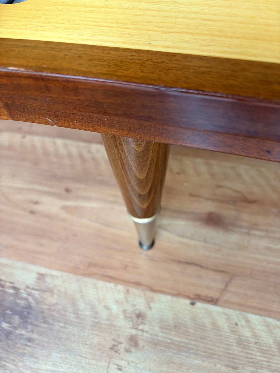 Display cabinet Maison Capelle, France 1960s